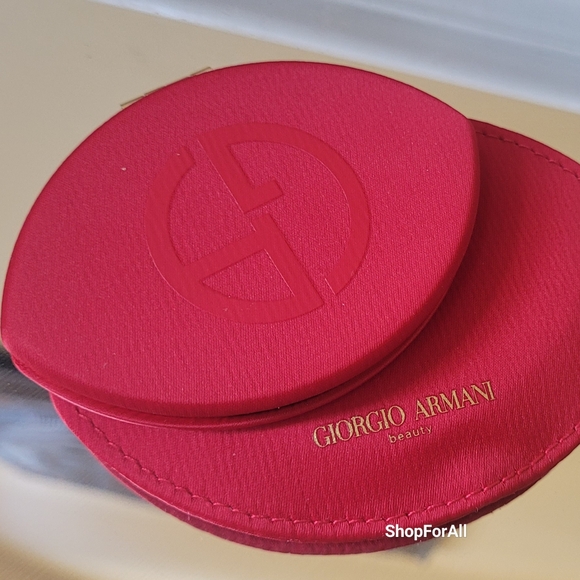 Giorgio Armani Compact Mirror - Picture 5 of 6